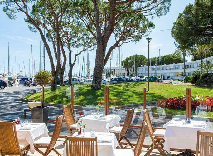 Ducal, Marina Baie Des Anges Apartment วิลล์เนิฟ-ลูเบ ภายนอก รูปภาพ